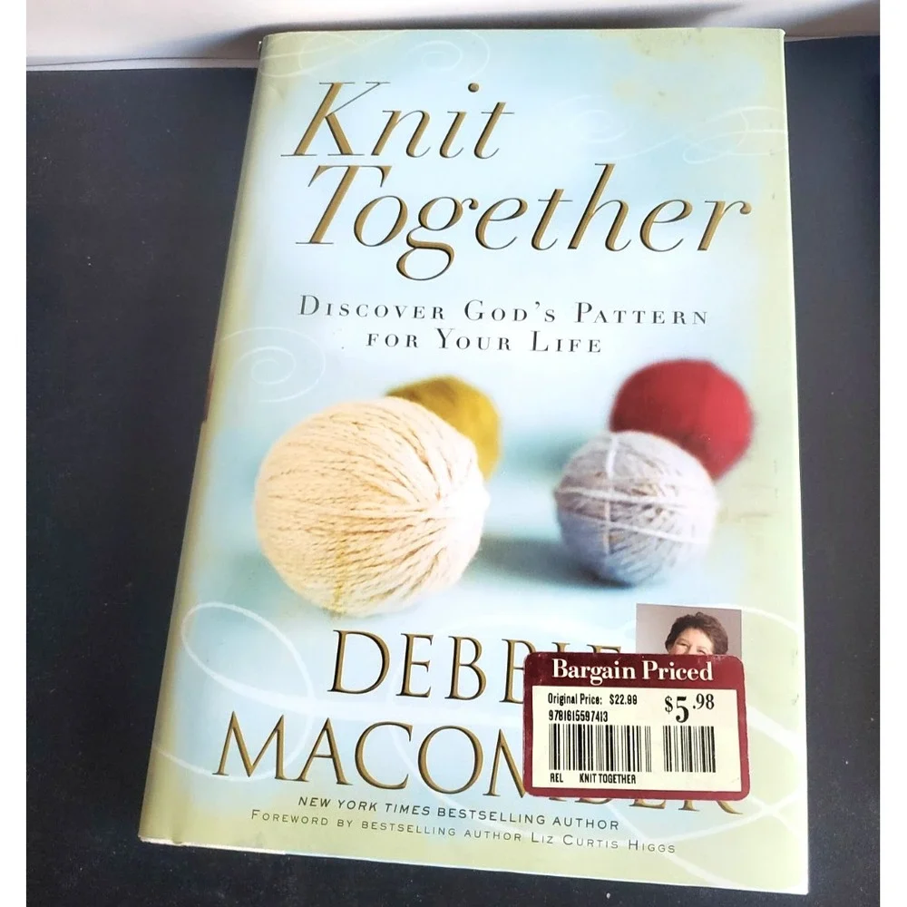 Friday Night Knitting Club Series Lot of 4 Knitting Novels Kate Jacobs Macomber